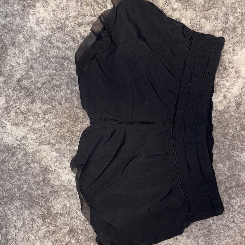 Lululemon size 4 shorts